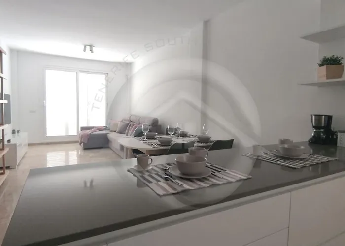 Playa Negra View * Пуэрто-де-Сантьяго